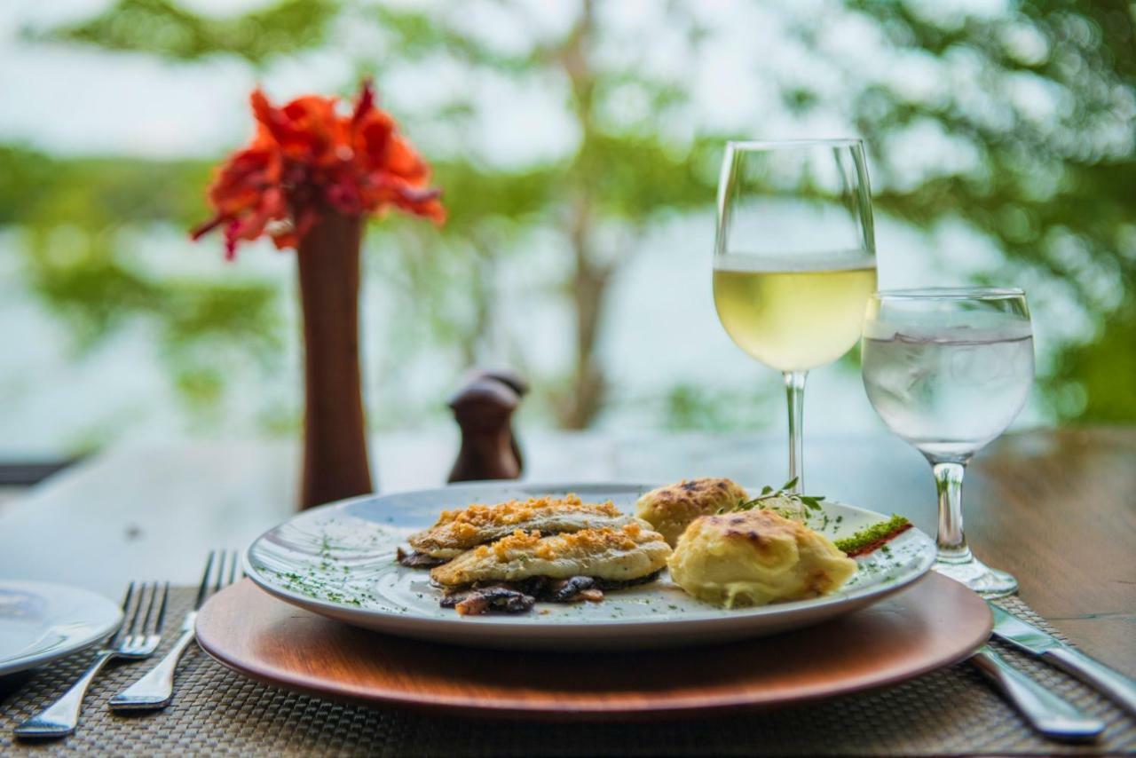 Las Lagunas Boutique Hotel Flores Zewnętrze zdjęcie